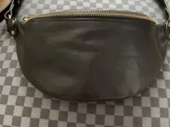スロウ　rubono fannypack（ブラック）ボディバッグ