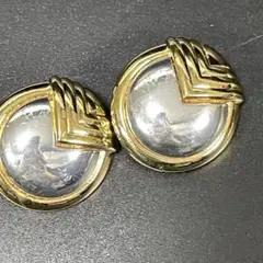 Item thumbnail for item a84cc51b-c36a-491c-8478-726a72c5ec4e