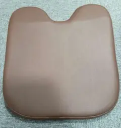 専用　　U字型ケアーバストクッション茶色　ブラウン