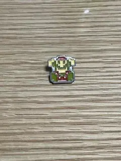 スーパーマリオブラザーズ　ピンバッジ