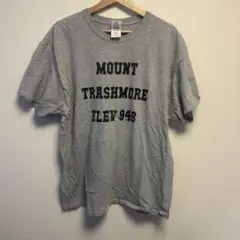 MOUNT TRASHMORE ELEV 948 Tシャツ　半袖