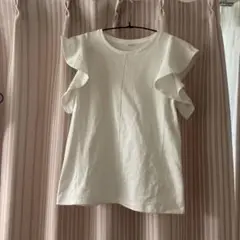 UNIQLO フリルスリーブT