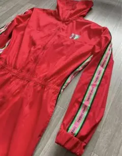 SALE中 ZUMBA ズンバ 赤 ジャンプスーツ Msize ユニセックス