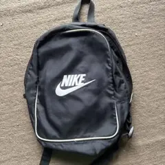 Nike 黒 リュック