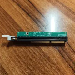 Lenovo Tiny ライザーカード