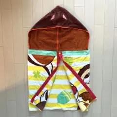 ディズニー　タオル生地ポンチョフード付き　チップ＆デール