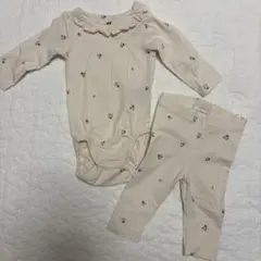 H&M ベビー　花柄セットアップ 1-2M