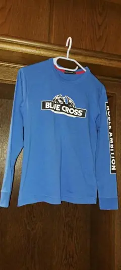 8/15即売のみ999円いいねセールなし。BLUE CROSS 長袖サイズM