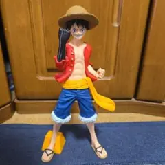 ワンピース　ジャンプ50周年 アニバーサリーフィギュア モンキー・D・ルフィ