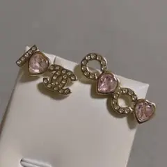 中古美品付属品なし CHANEL 新作 ピンク ハート ゴールド ピアス 正規品