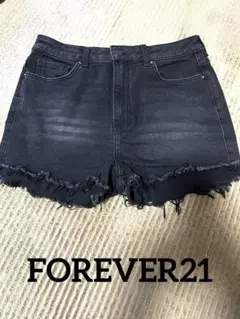FOREVER21 ショートパンツ 黒　デニム　28インチ