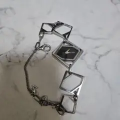 Item thumbnail for item 6f1ddafb-87d2-41d0-a3d0-d282e96e04dd