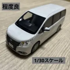 非売品　程度良　エスクァイア　Esquire 1/30スケール Amazon | 1/30 トヨタ 新型エスクァイア Esquire 前期