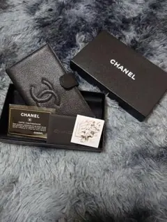 CHANELキャビアスキンがま口財布