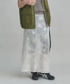 EMBROIDERY WRAP SKIRT　スカート