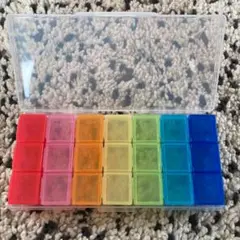 【新品未使用】薬ケースセット3×7 小分け可能