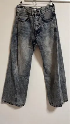 WYM VINTAGE WASHED CURVED DENIM