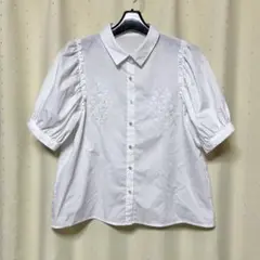 OLIVE des OLIVE 刺繍ブラウス 半袖 パフスリーブ