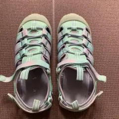 21cm ホーキンスキッズサンダル　女子