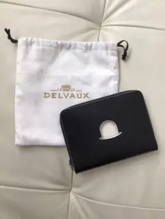 Delvaux Magritte だまし絵 コンパクトウォレット