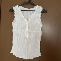 白　タンクトップ