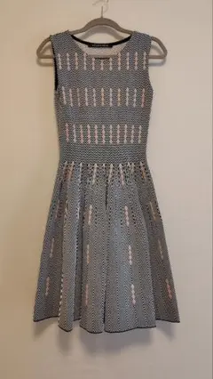 Item thumbnail for item 8fb42dbb-05db-41db-8dd8-bc1dcfbdc868