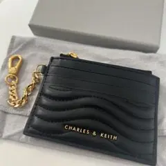 CHARLES & KEITH ブラックカードケース