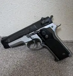 モデルガン安全基準適合品　S&W M59 シルバーフレーム 売り切れ【特選中古品】発火モデルガン S&W M59 ハーフシルバー