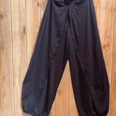 【EIKOKONDOエイココウドウ】アラジンパンツ　軽量パンツ　ナイロンパンツ
