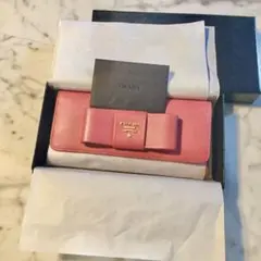 美品☆箱付き☆PRADA プラダ サフィアーノ☆長財布
