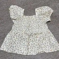 花柄パフスリーブブラウス 90センチ
