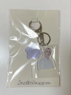 SEVENTEEN MUSEUM 2024 アクリルチャーム エスクプス　新品