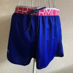 ＵＮＤＥＲ　ＡＲＭＯＵＲ　ＵＡプレイアップショーツ　サイズ S ゆったり着用