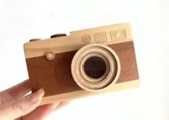 【新品】木製のカメラ