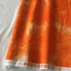 (1点限定)綿100%ムラ染め風プリント生地/USA/オレンジ/2m