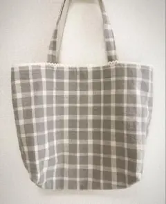 ♡ハンドメイド♡リバーシブルのトートバッグ