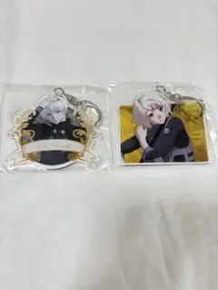 東京喰種　鈴屋什造　金木　くじ引き堂　c賞　アクリルキーホルダー　戦闘後ver.