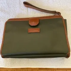 NINA RICCIのクラッチバッグ