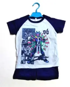 【新品】仮面ライダー　上下セット（110）