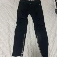 Danke Schön. ブラックデニムパンツ ダメージ加工