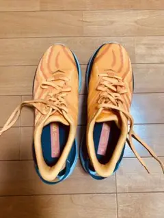 ホカオネオネ MACH SUPERSONIC サイズ25.5センチ