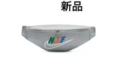 Nike グレー ウエストポーチ