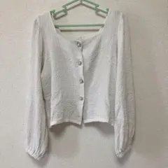 après jour ホワイト クロップド長袖シャツ