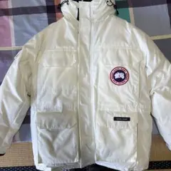 去年に買った新品、あまり着ていないので、欲しいなら連絡してぐださい。