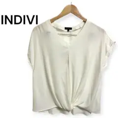 【INDIVI】Vネック ドレープデザイン ブラウス ホワイト