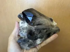 黒水晶　モリオン　原石　1143g