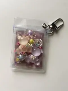 Item thumbnail for item 0b25a996-25df-4f8e-aabe-8089841dffef
