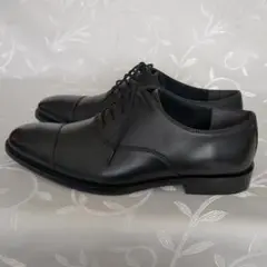 ブラックレザーキャップトゥシューズ　革靴　ストレートチップ　フォーマル