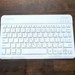 ジャンク　 PCATEC Bluetooth 充電式キーボード