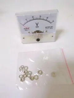 アナログ電圧計 モデル85C1 最大範囲50V 精度2.5 DC電圧計